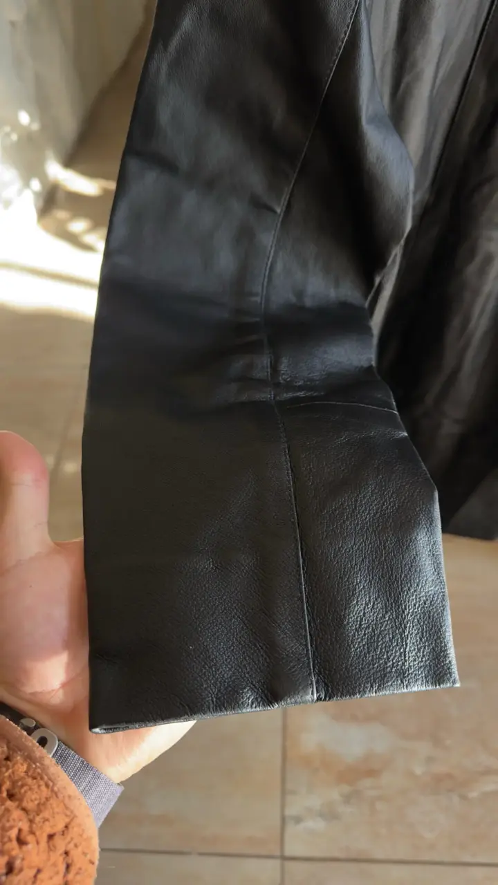 Abrigo de cuero Stefano Cocci con forro de piel - 4