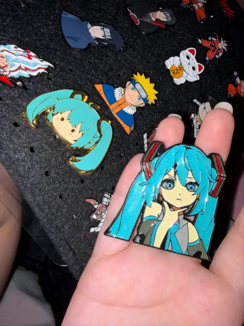 Pins Hatsune Mike 🩵