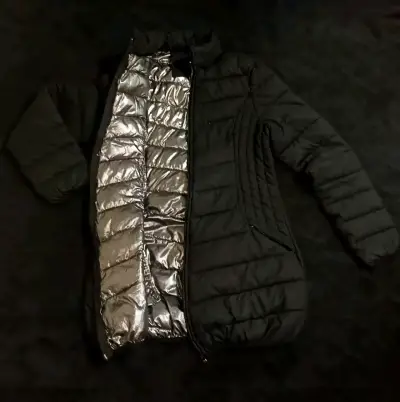 Chaqueta acolchada negra para mujer - miniatura 3