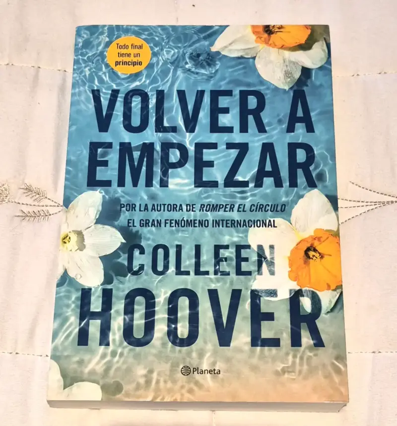 Libro 'Volver a Empezar' de Colleen Hoover