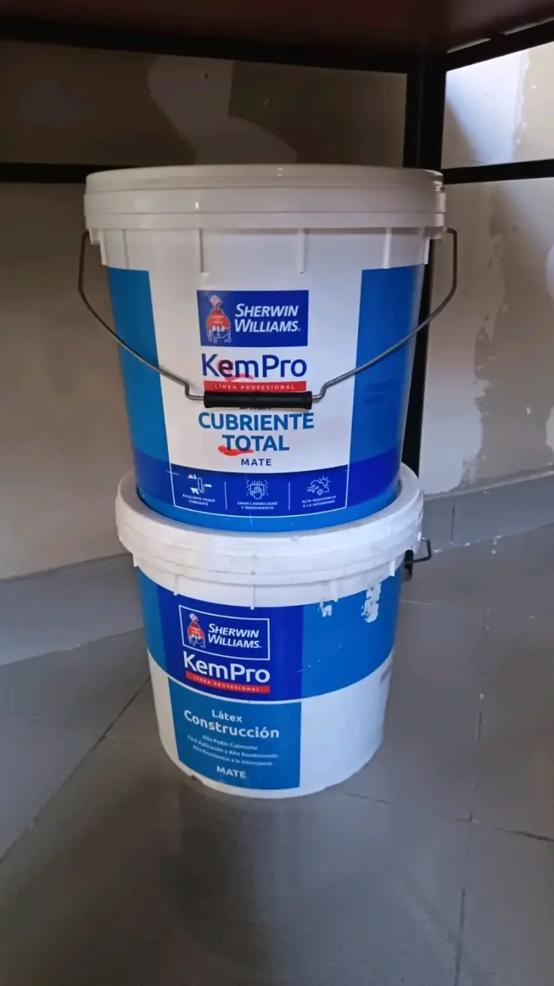 Pintura látex mate Sherwin Williams KemPro