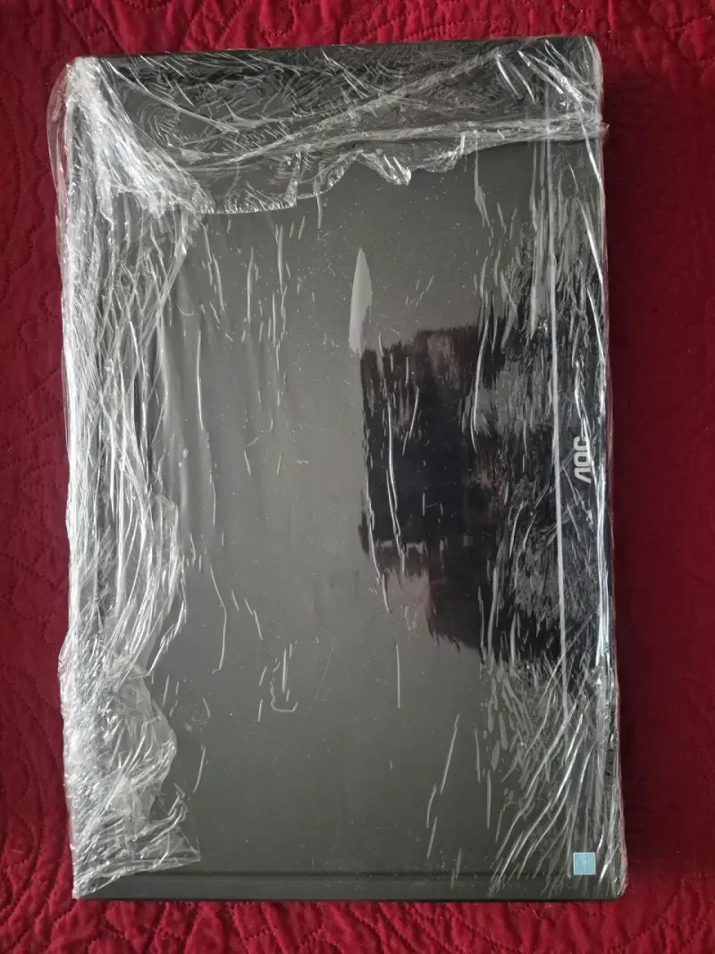 Monitor LED AOC 18.5 pulgadas HD - 1