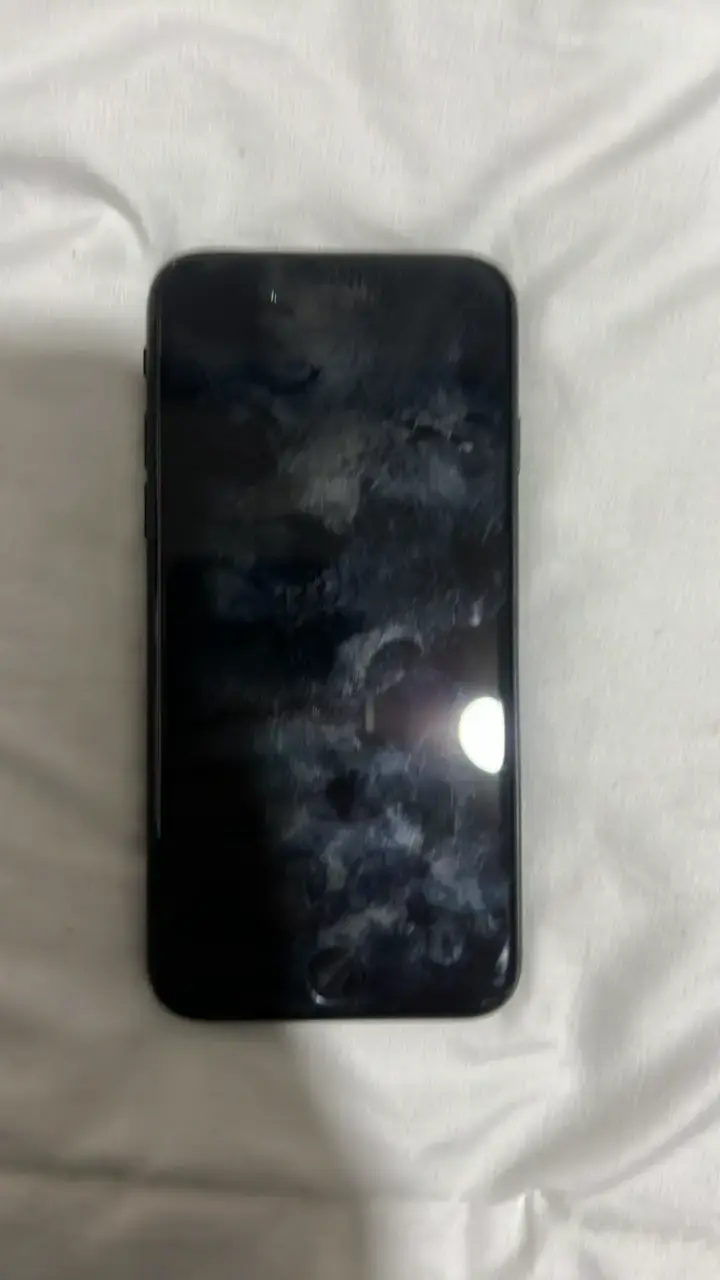 Dos iPhones usados para repuesto - 4
