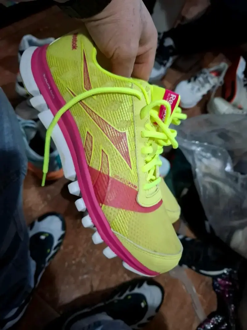 Zapatillas deportivas Reebok amarillas para mujer
