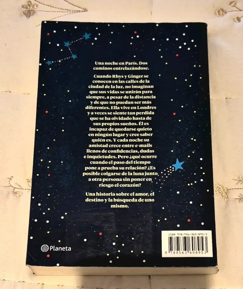Libro 'Nosotros en la Luna' de Alice Kellen - 2