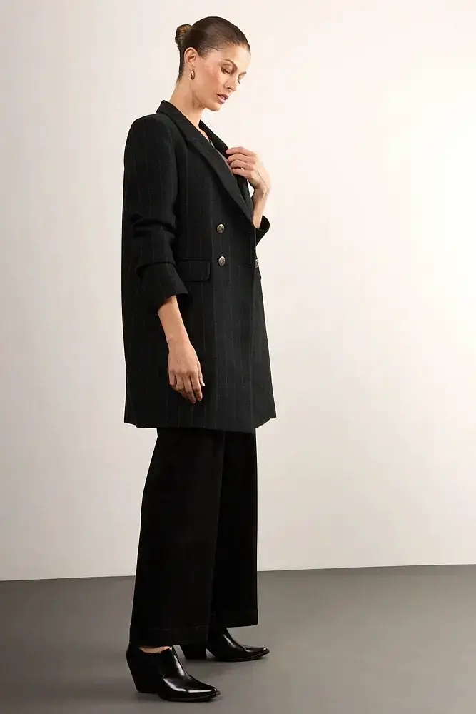 Chaquetón negro Magriffe elegante para mujer - 3