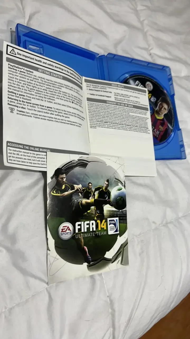 Juego FIFA 14 para PS4 en buen estado - 6