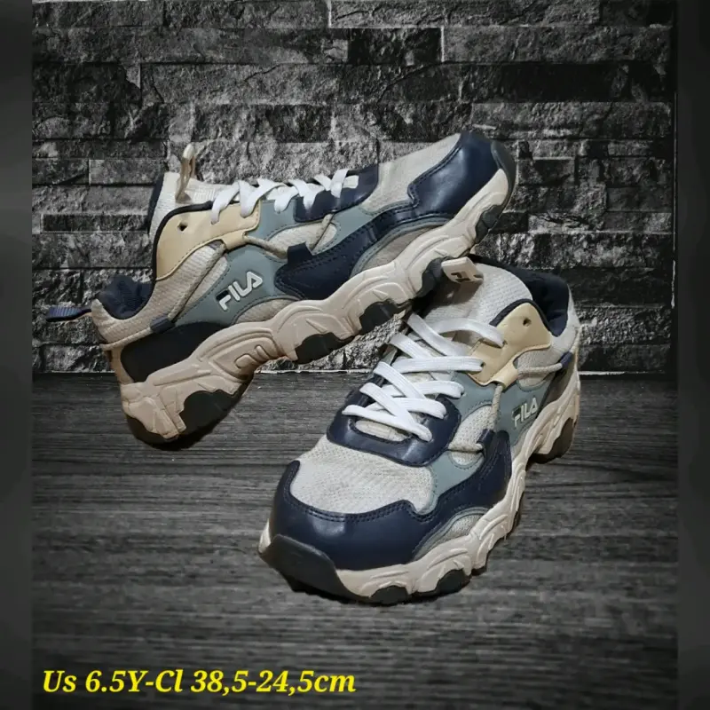 Zapatillas deportivas Fila multicolor talla 38.5