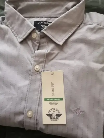 Camisa Dockers Slim Fit Gris, nueva , talla L - miniatura 3