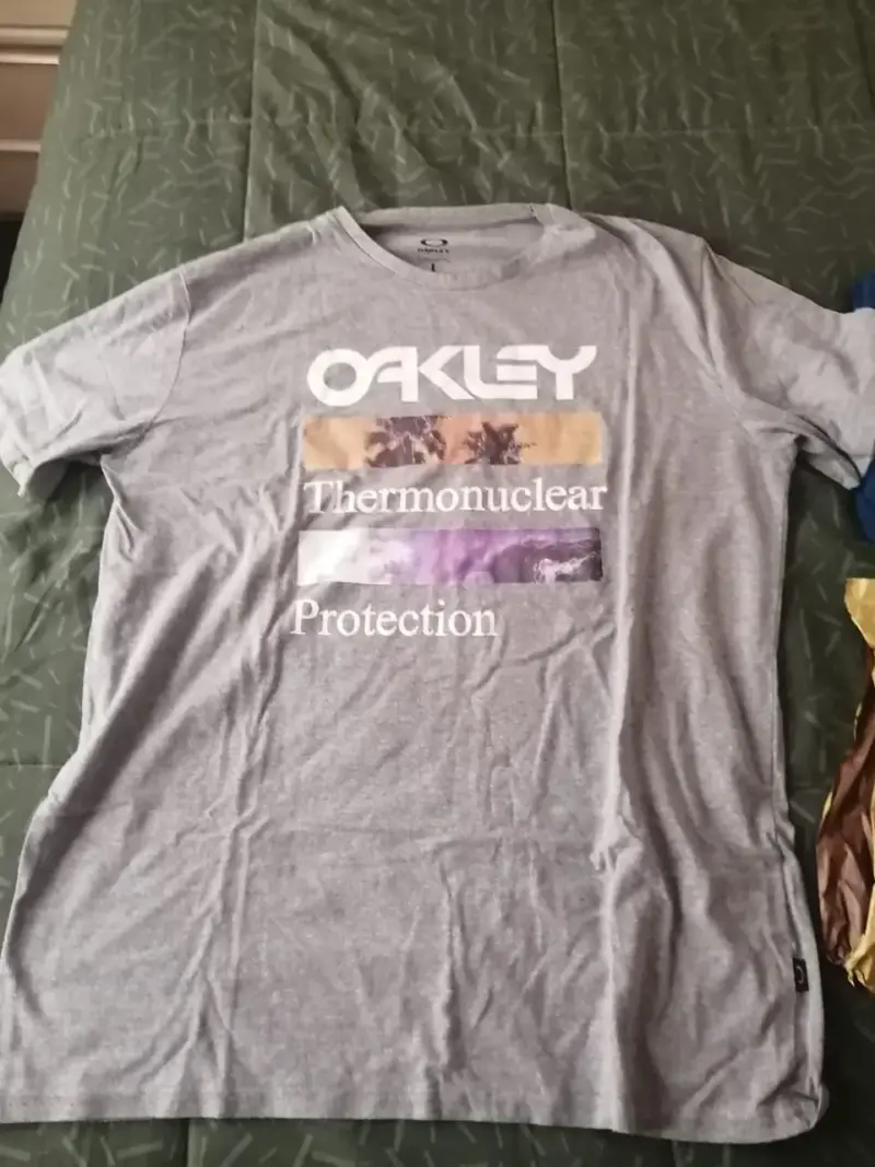 Pack de poleras hombre, originales, talla L y M - 4