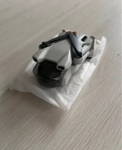 Drone DJI Mini 3 Pro con Control Remoto - miniatura 5
