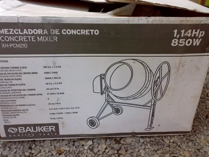 Mezcladora de Concreto Bauker 210L 850W - 2