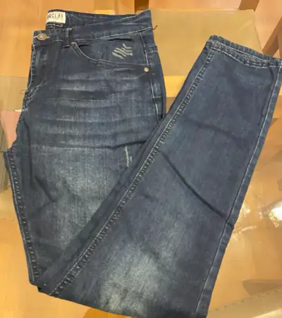 Jeans oscuros Bearcliff skinny fit para hombre - miniatura 2