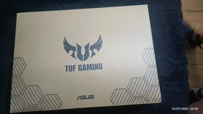 Laptop ASUS TUF Gaming F15 con teclado retroiluminado - miniatura 3