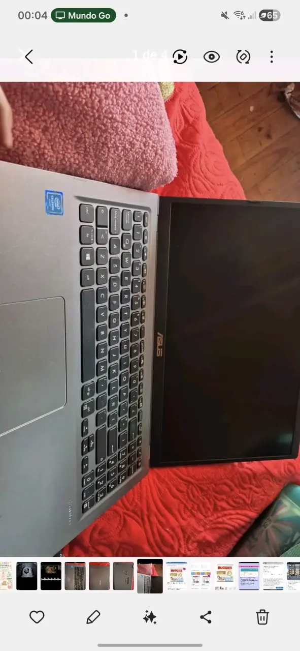 Laptop ASUS con procesador Intel Core i3