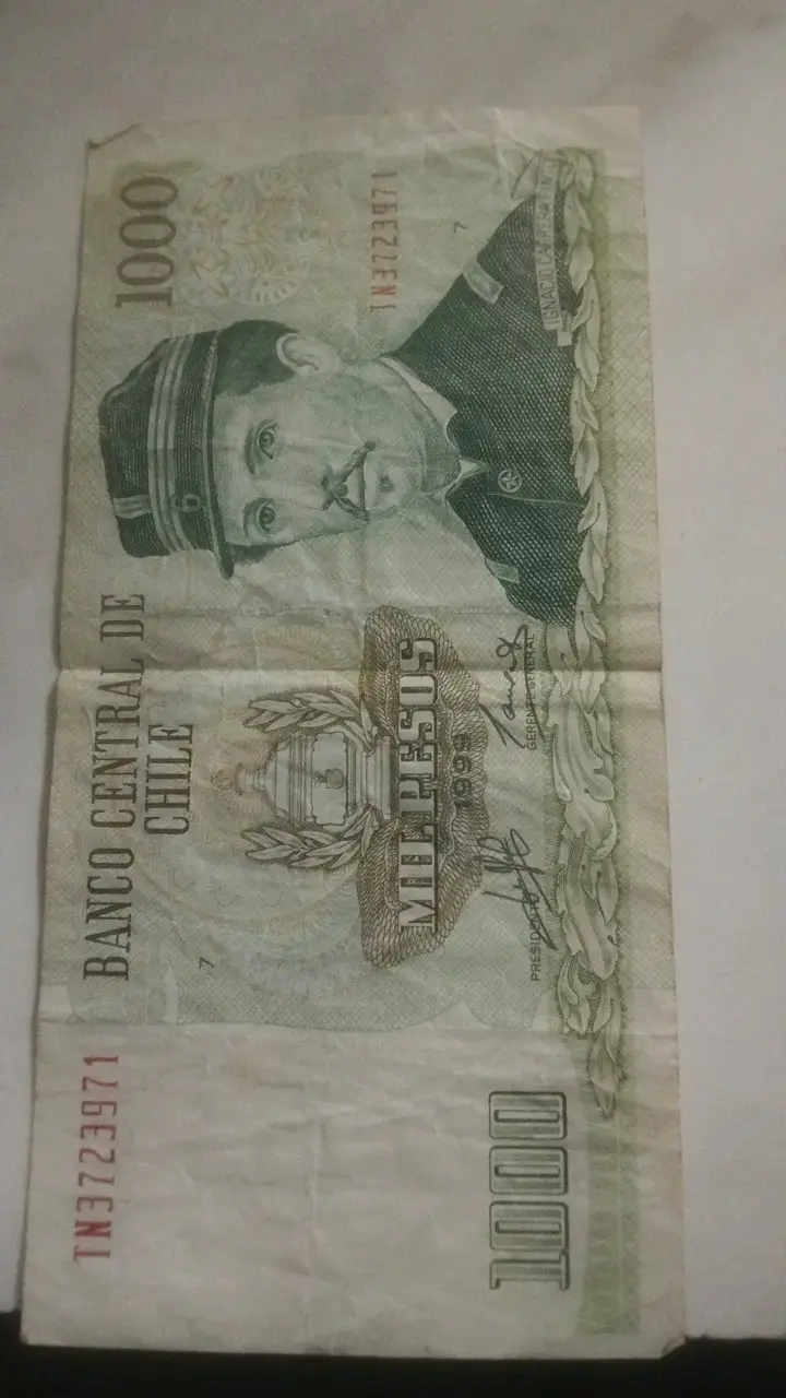 Billete antiguo de 1000 pesos chilenos - 1