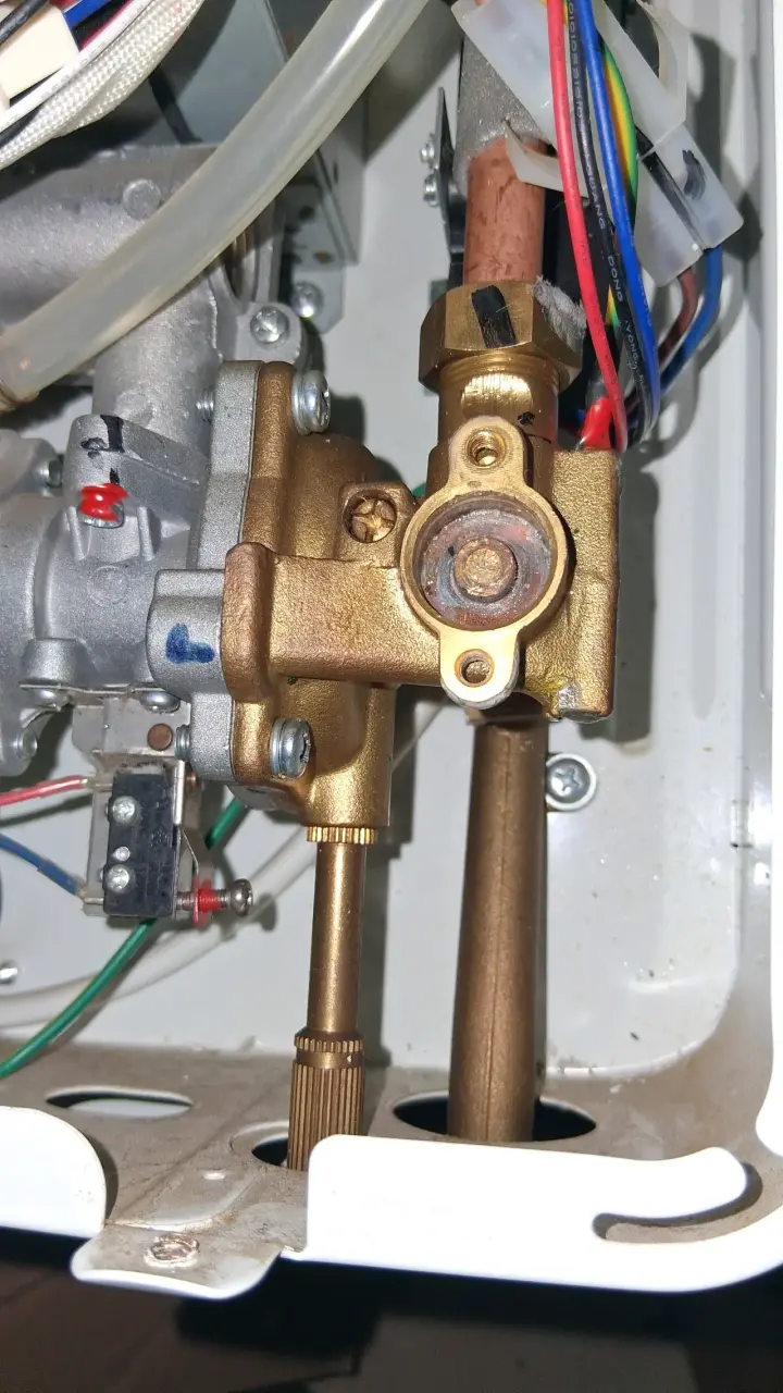 Servicio de mantenimiento de calefont Splendid - 2