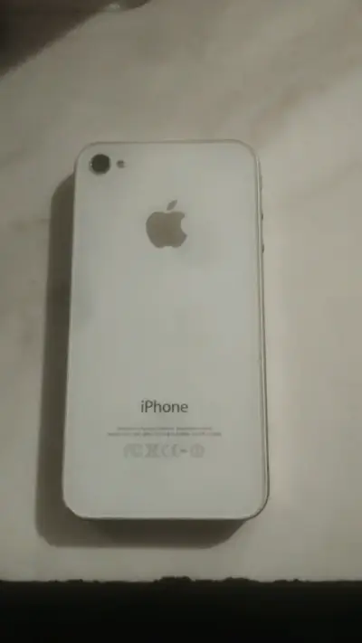 iPhone Modelo 1332 blanco en buen estado - miniatura 2
