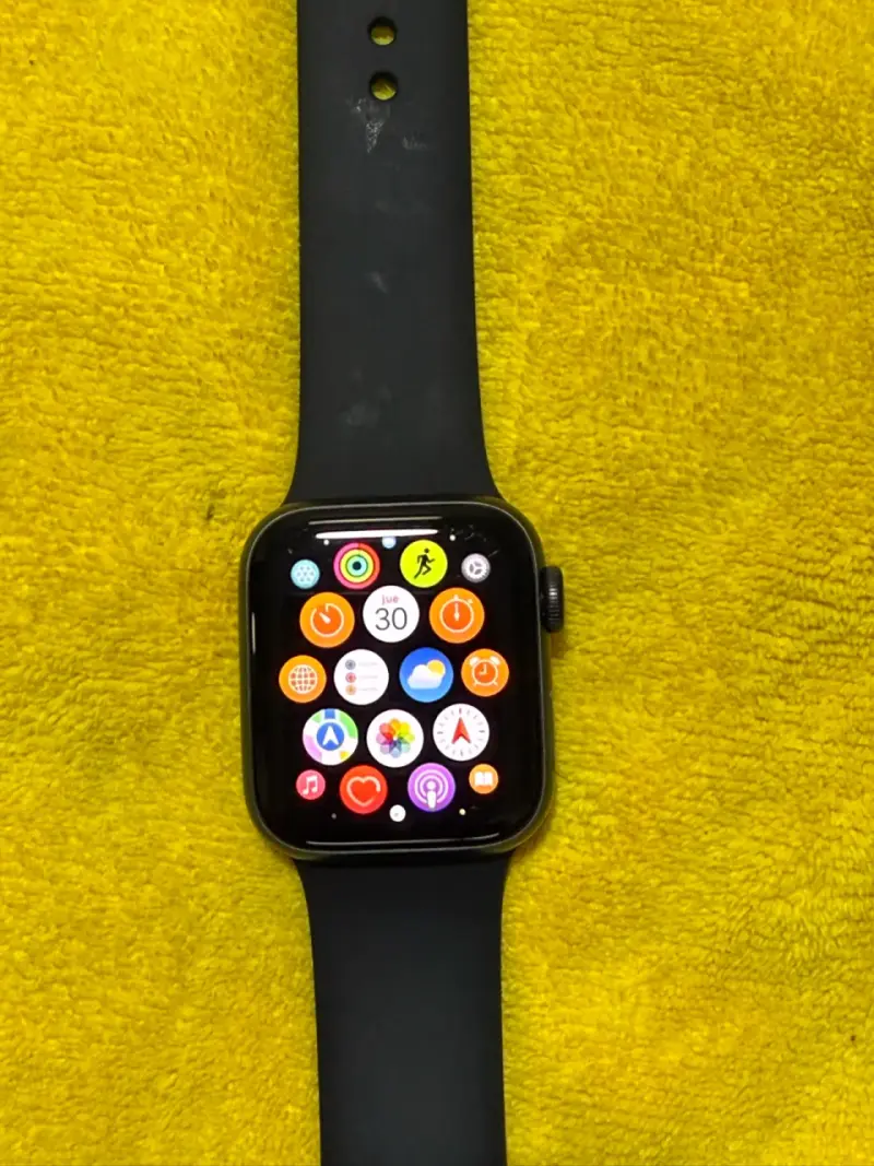 Reloj inteligente Apple Watch SE 40 mm - 2