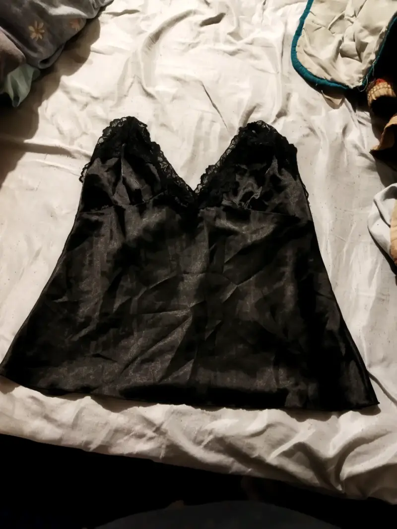 Camisón negro de encaje para mujer - 1