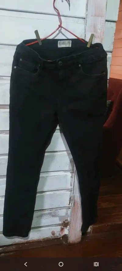 Jeans negros desgastados para mujer M&D - miniatura 5