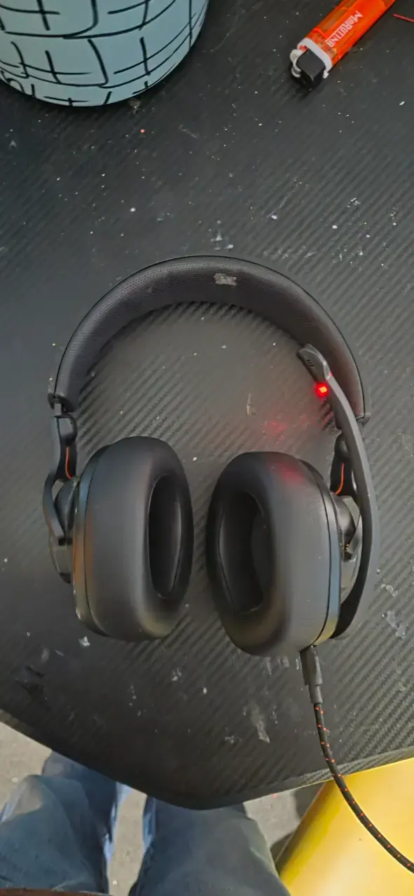 Auriculares JBL quamtum 400 - 3