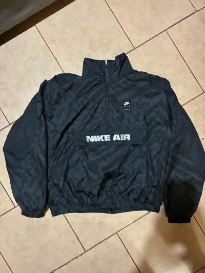 Cortaviento Nike Air Negro para Hombre - miniatura 1