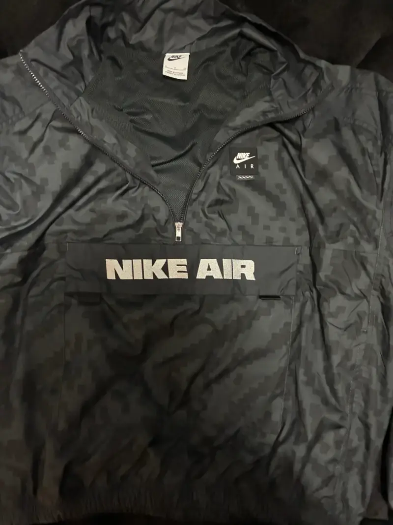 Cortaviento Nike Air Negro para Hombre - 3
