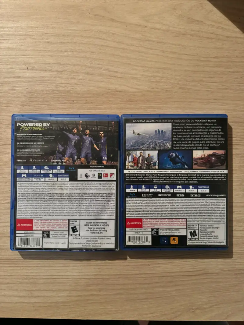 Juegos PS4 Grand Theft Auto V y FIFA 22 - 3