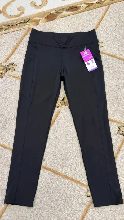 Leggings deportivos negros con bolsillos - miniatura 2