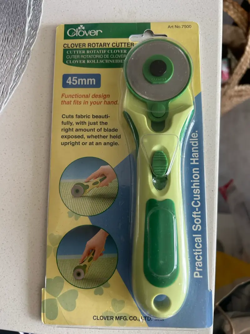Cortador Rotativo Clover 45mm para Telas