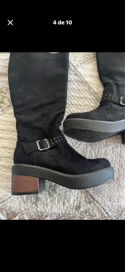 Botas negras de tacón alto con hebilla - miniatura 2