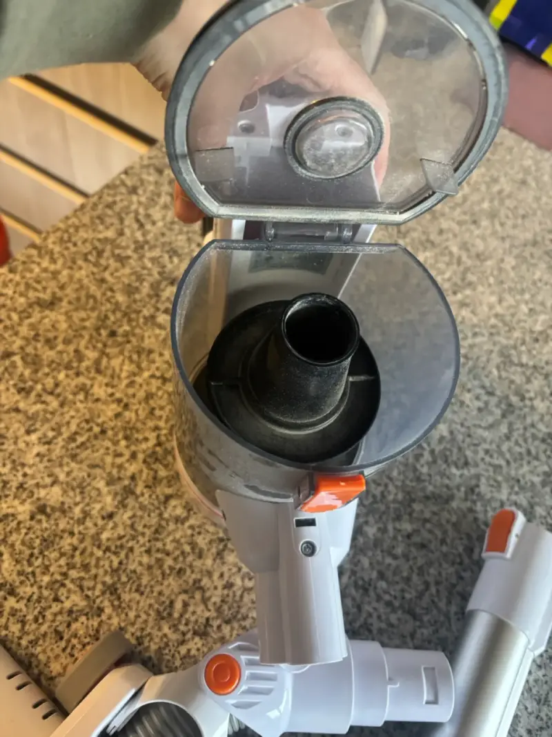 Aspiradora inalámbrica portátil con accesorios - 4