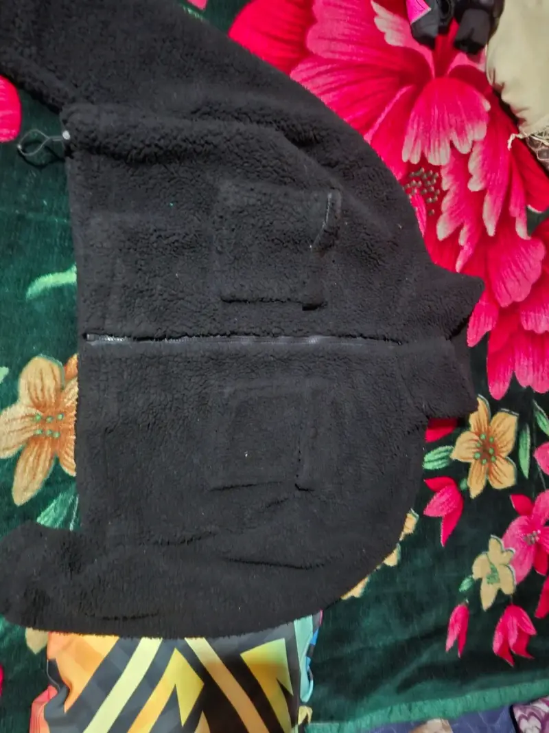 Chaqueta de lana negra para invierno - 1