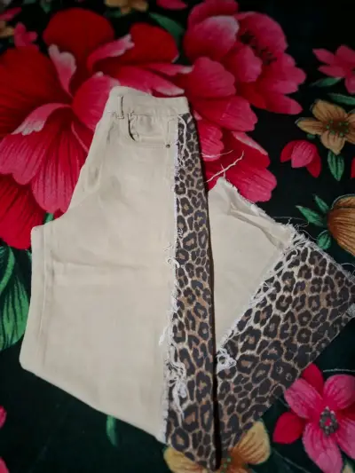 Chaqueta de lana negra para invierno - miniatura 3