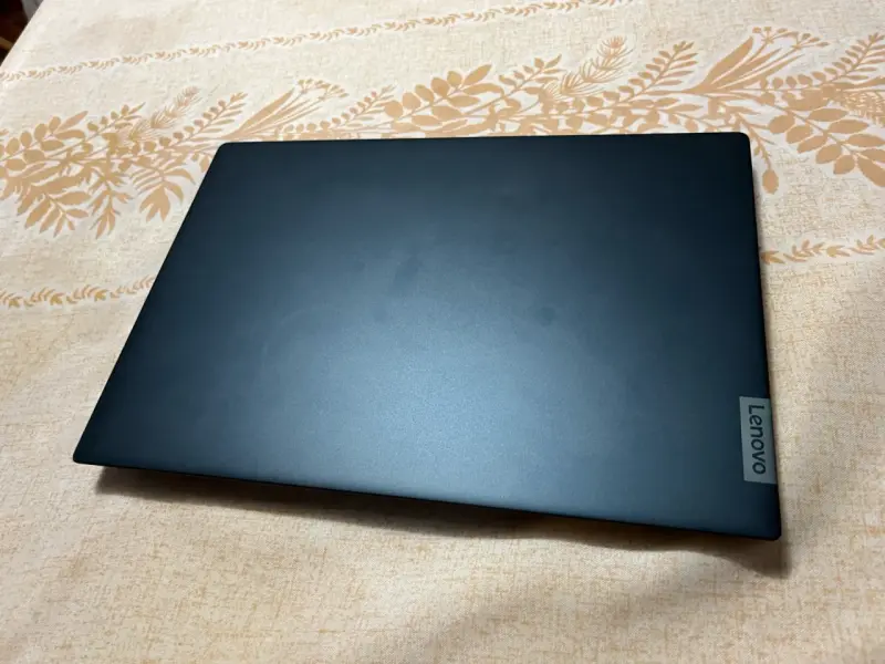 Laptop Lenovo Intel Core i5 8GB RAM - 2
