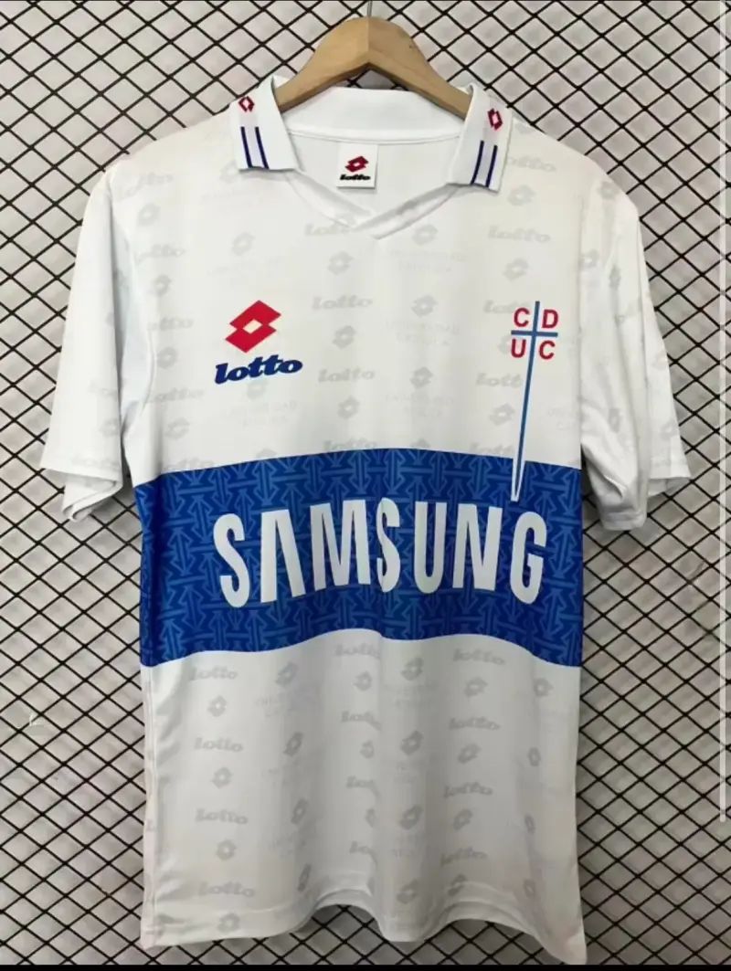 Camiseta retro Universidad Católica Lotto - 3