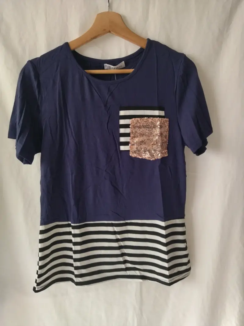 Polera con bolsillo de lentejuelas - 3