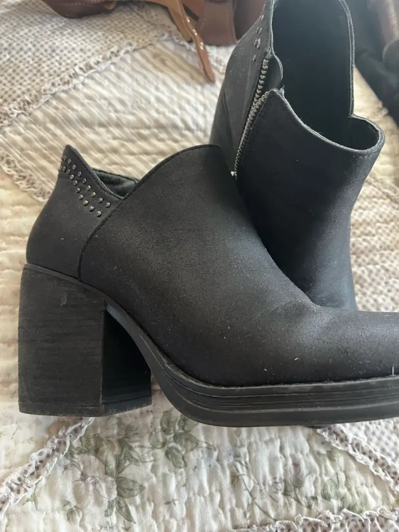Botines de cuero negro con tacón Barbados - 1