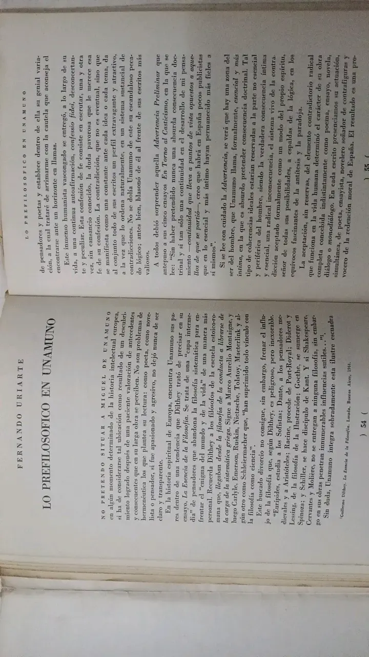 Libro antiguo de Unamuno 1964 - 5