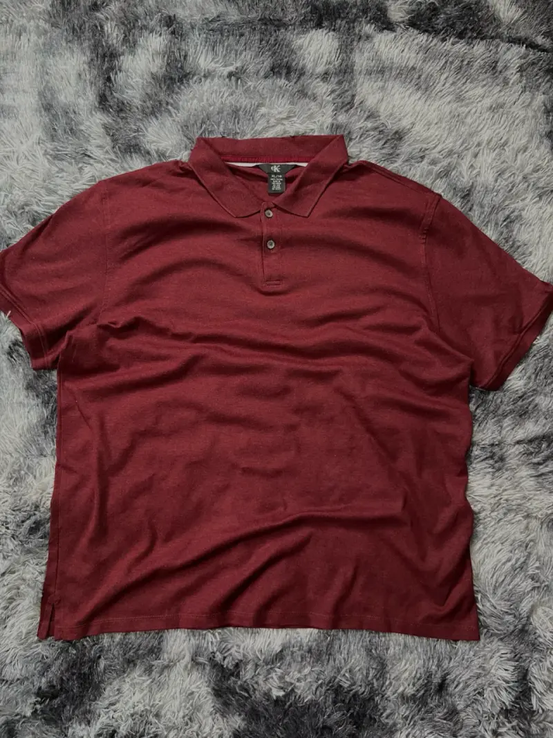 Polera polo burdeos Calvin Klein para hombre - 1