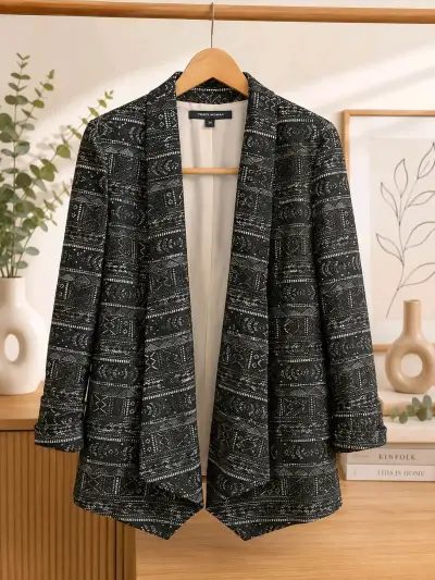 Blazer negro encajes para mujer - miniatura 2