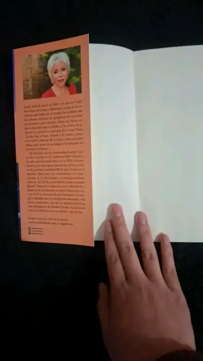 'Mi Nombre es Emilia del Valle' de Isabel Allende - miniatura 3