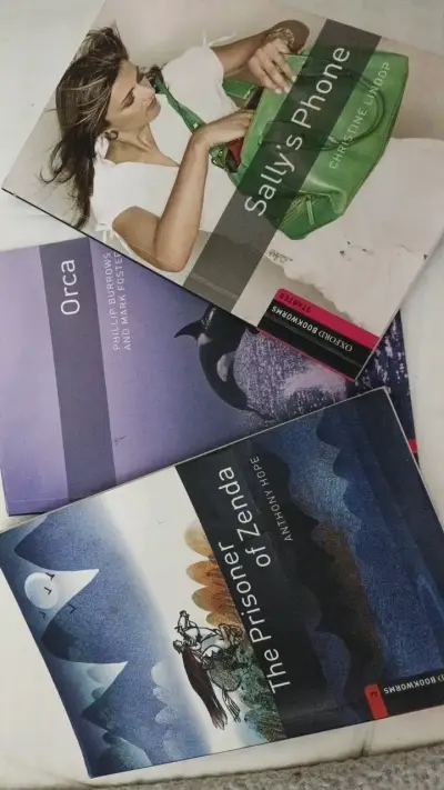 Lote de libros en inglés Oxford Bookworms - miniatura 1