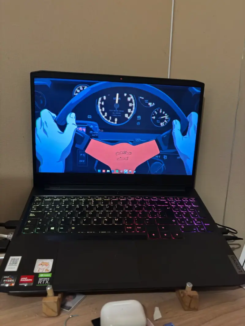 Lenovo Ideapad gaming 3 - 1