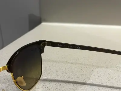 Gafas de Sol Ray-Ban Clubmaster Marrón - miniatura 3