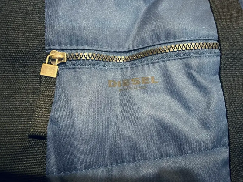 Bolso de viaje azul Diesel con cierre frontal - 4