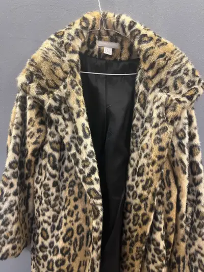 Abrigo de piel sintética con estampado animal H&M - miniatura 1