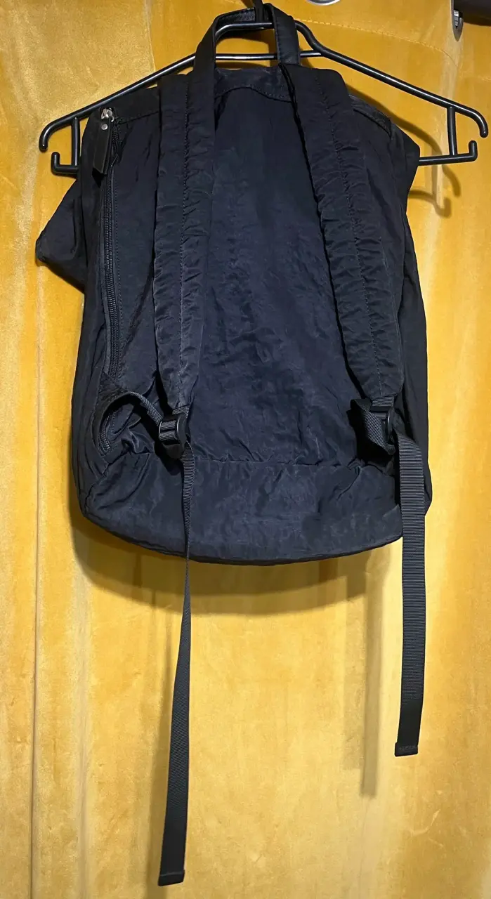Mochila negra Xtrem con múltiples bolsillos - 2