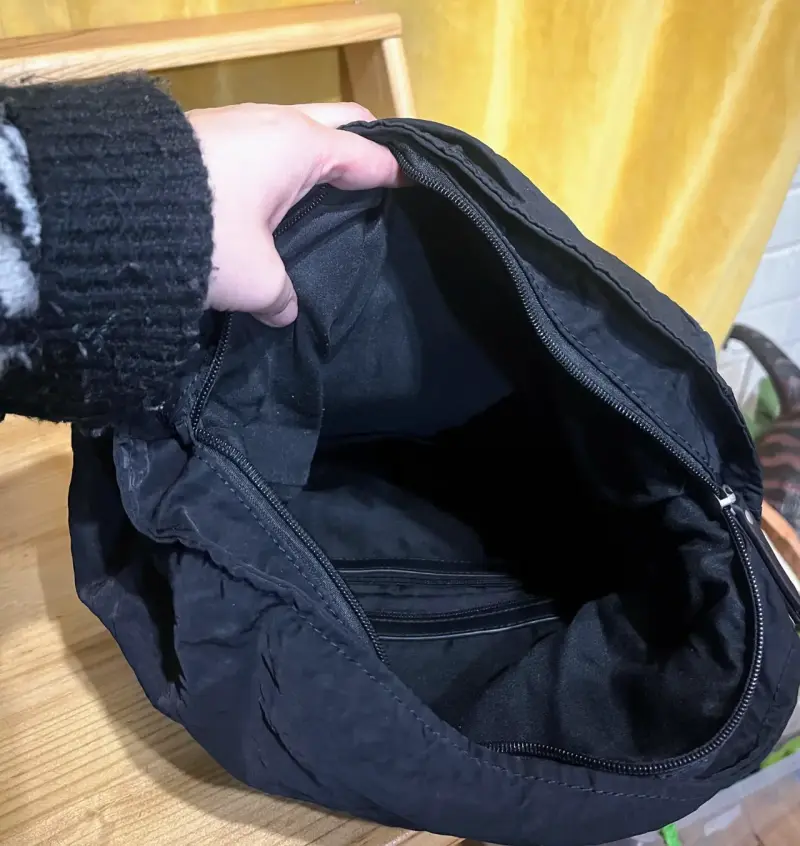 Mochila negra Xtrem con múltiples bolsillos - 6